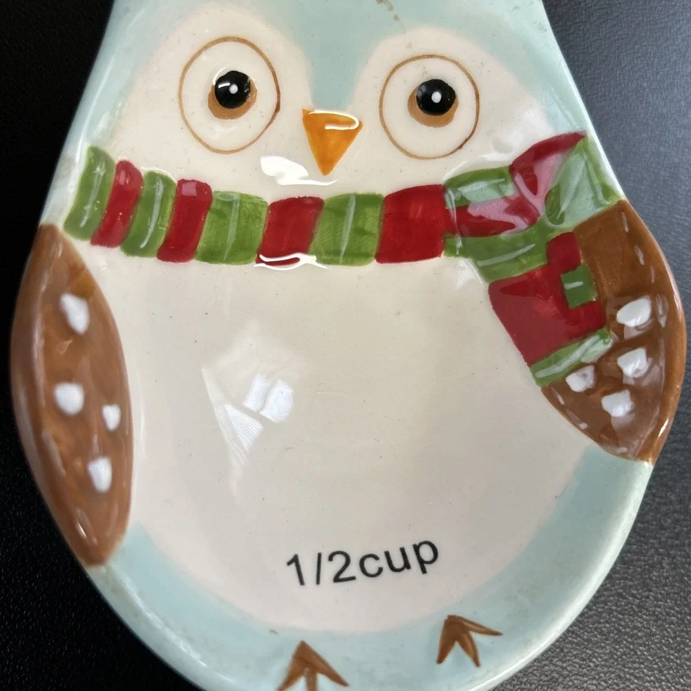 Boston Warehouse Trading Co Owl Measuring Cups Set‎ of 4 Gently Used Nesting